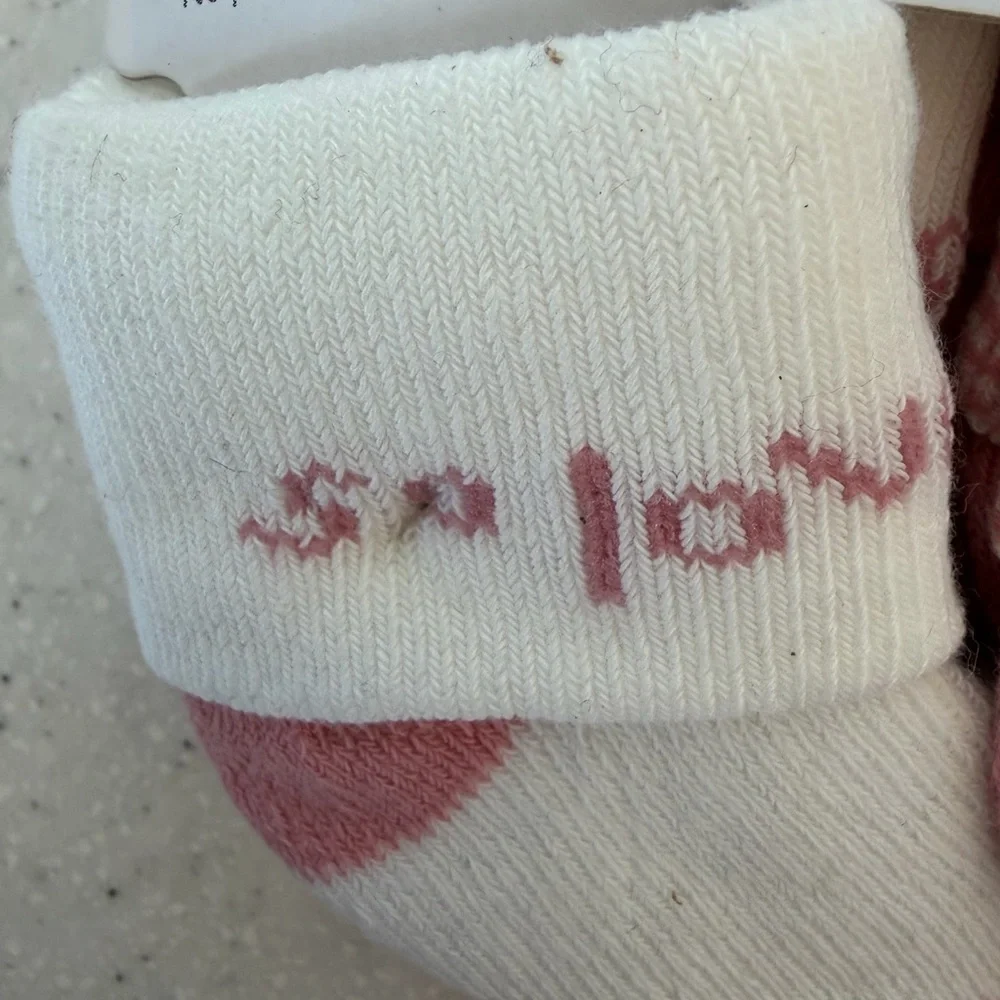 NEW Carter's Pink / Peach and White Baby Socks - 6 Pack. 0-3m